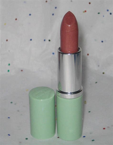 clinique lipsticks discontinued colors.